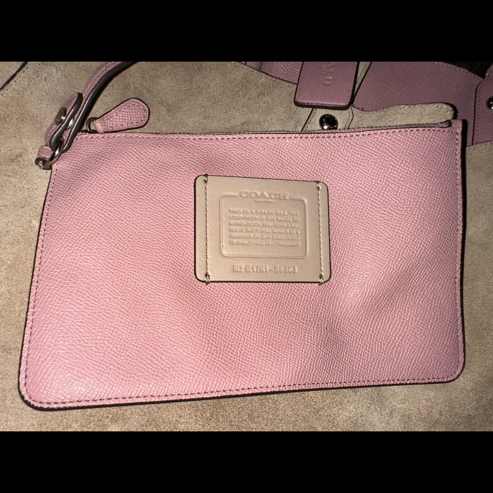 Coach reversible purse - Picture 3 of 3